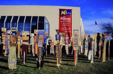 Iconographie - Kid's folies - Exposition de totems