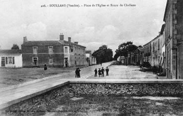 Iconographie - Place de l'Eglise et route de Challans