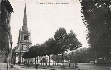 Iconographie - La flèche et la place Bellecroix