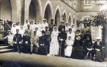 Iconographie - Mariage à l'hôpital militaire