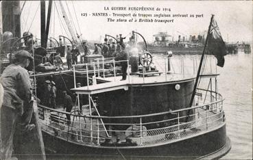 Iconographie - Guerre européenne - Transport de troupes anglaises arrivant au port