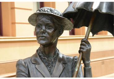 Iconographie - Mary Poppins?