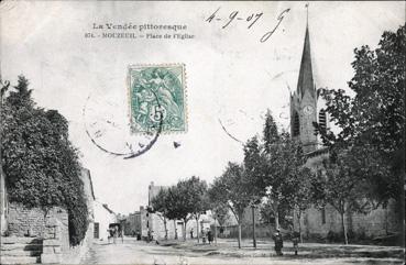 Iconographie - Place de l'Eglise