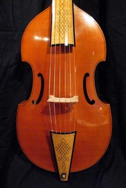 Iconographie - Grande basse de viole anglaise, le coffre, par le luthier Jean-Paul Boury