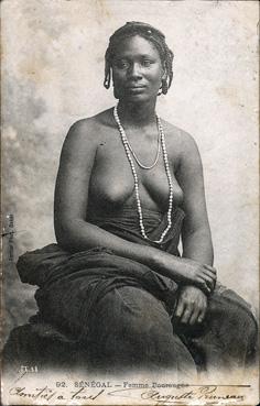 iconographie - Sénégal - Femme Pourougne