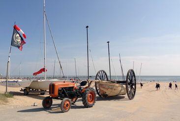 Iconographie - Présentation du canot France à la base nautique