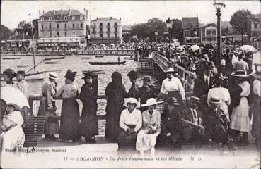 Iconographie - La jetée promenade et les hôtels