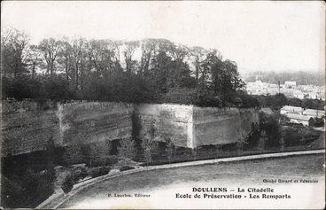 Iconographie - La citadelle - Ecole de préservation - Les remparts