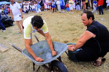 Iconographie - Kermesse - Course avec des grenouilles