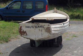 Iconographie - Le bateau à clins Le brise lame