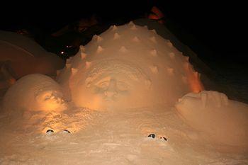 Iconographie - Sculpture de sable de Laurent Dagron de nuit