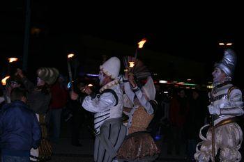 Iconographie - Spectacle accrobatique nocturne sur la plage