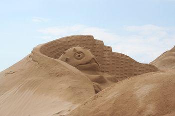 Iconographie - Sculpture de sable de Laurent Dagron de nuit