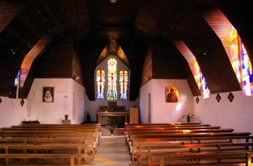 Iconographie - Intérieur de la chapelle de la Plage des Demoiselles