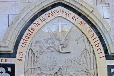 Iconographie - Bas-relief entrée sud de l'église