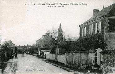 Iconographie - L'entrée du bourg - Route de Marillet