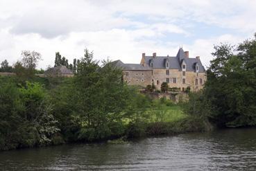 Iconographie - Manoir de la Perrine de Cry