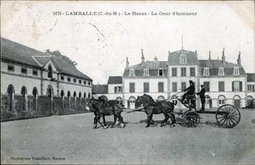 Iconographie - Le haras - La cour d'honneur