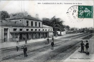 Iconographie - Intérieur de la gare