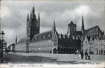 Iconographie - Les halles d'Ypres en 1912