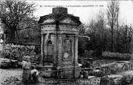 Iconographie - La Fontaine, construite en 1864