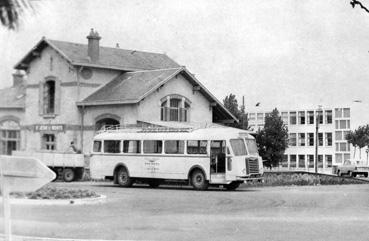 Iconographie - La gare ferroviaire devenue gare routière