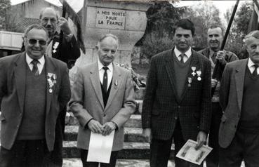 Iconographie - Cérémonie de remise de décorations