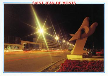 Iconographie - Le palais des Congrès et les Oiseaux de Mer