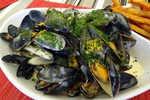 Iconographie - Moules à la crème soumise au jury de Cuisine montois par Chez Bastien