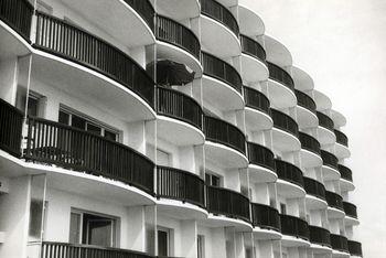 Iconographie - Balcons d'immeubles du remblai