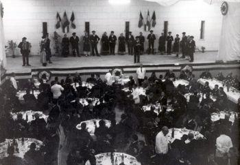 Iconographie - Le banquet au palais des Congrès