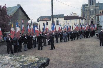 Iconographie - Cérémonie de remise du drapeau Section soldats de France