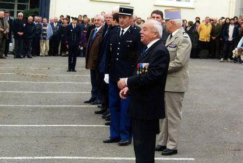 Iconographie - Cérémonie de remise du drapeau Section soldats de France