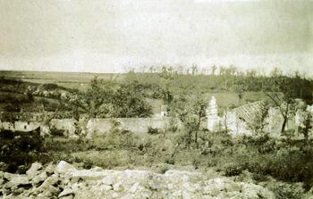 Iconographie - Village en ruines près de Carency