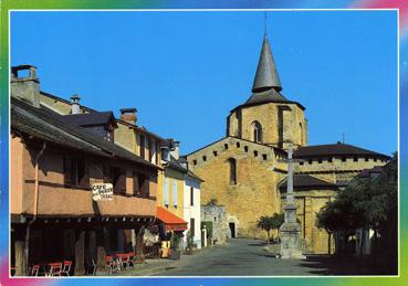 Iconographie - L'église abbatiale XIe et XIIe siècle et la place