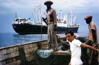 Iconographie - Georges Tanneau sur Le Picardie, en rade de Lomé, Togo