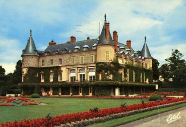 Iconographie - Le château, résidence d'été du président de la République