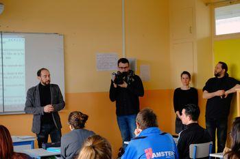 Iconographie - Sensibilisation à la recherche sur la Saint-Laurent au lycée Saint-Clair