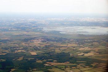 Iconographie - Le lac de Grand-Lieu vu d'avion