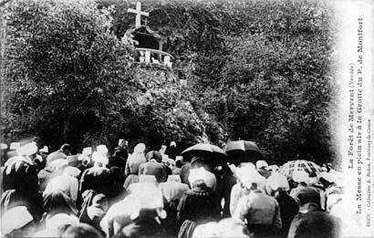 Iconographie - La Messe en plein air à la Grotte du Père Montfort