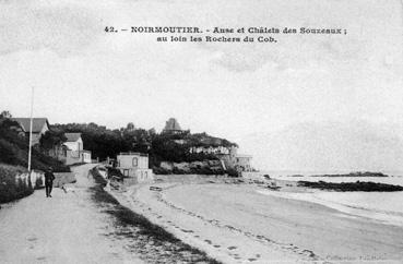 Iconographie - Anse et châlets des Souzeaux ; au loin les rochers du Cob