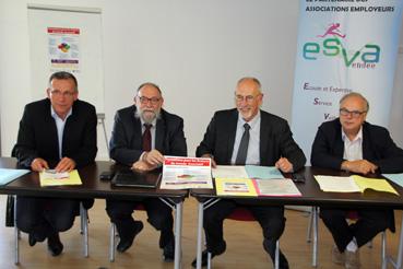 Iconographie - Signature convention Formation pour les acteurs de la Vie associative