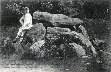 Iconographie - Forêt de Haute-Sèvre - La fontaine minérale