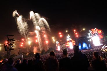 Iconographie - Feux d'artifice de Jacques Couturier au Festival Hellfest