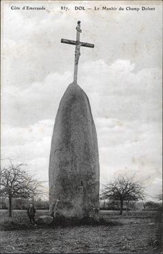 Iconographie - Le menhir du Champ Dolmen