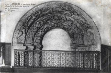 Iconographie - Ancienne porte romaine - Salle des Arcades de la préfecture