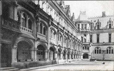 Iconographie - Colonnades de la cour d'honneur