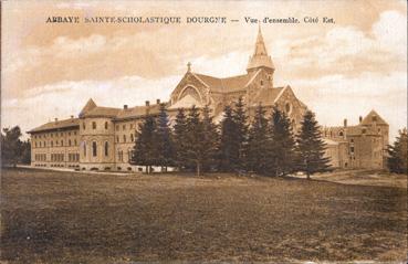 Iconographie - Abbaye scholastique Dourgne - Vue d'ensemble. Côté Est