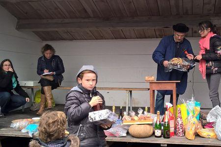 Iconographie - Vente à la crèche avec Joël Besseau