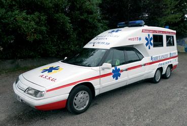 iconographie - Citroën XM ambulance